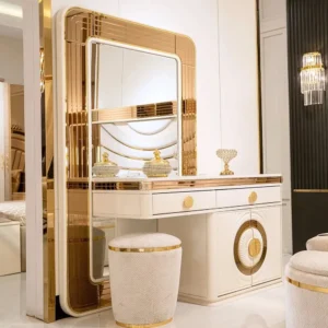 Gilded Royal Turkish Velvet Bed Set - Image 3