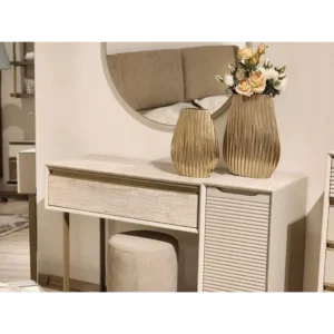 Heritage Classic Beige Leatherette Storage Bed - Image 5