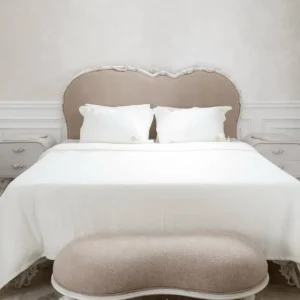 Luxury Beige Heart-Curve Velvet Deco Bed - Image 1
